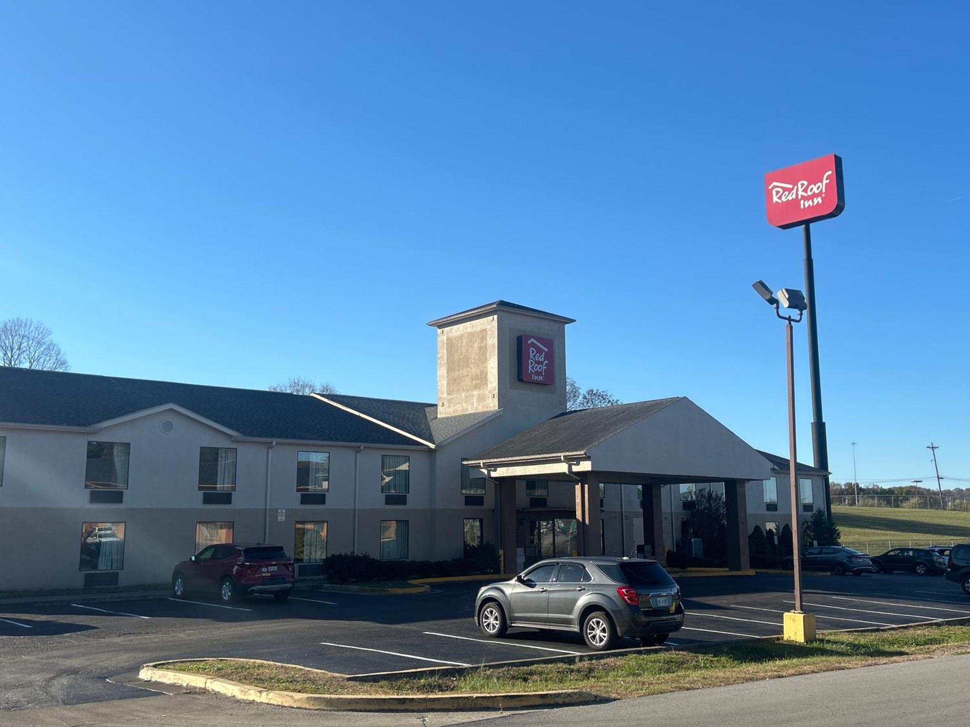 Red Roof Inn Моргед Екстер'єр фото