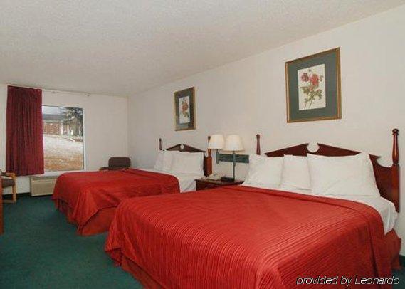 Red Roof Inn Моргед Номер фото