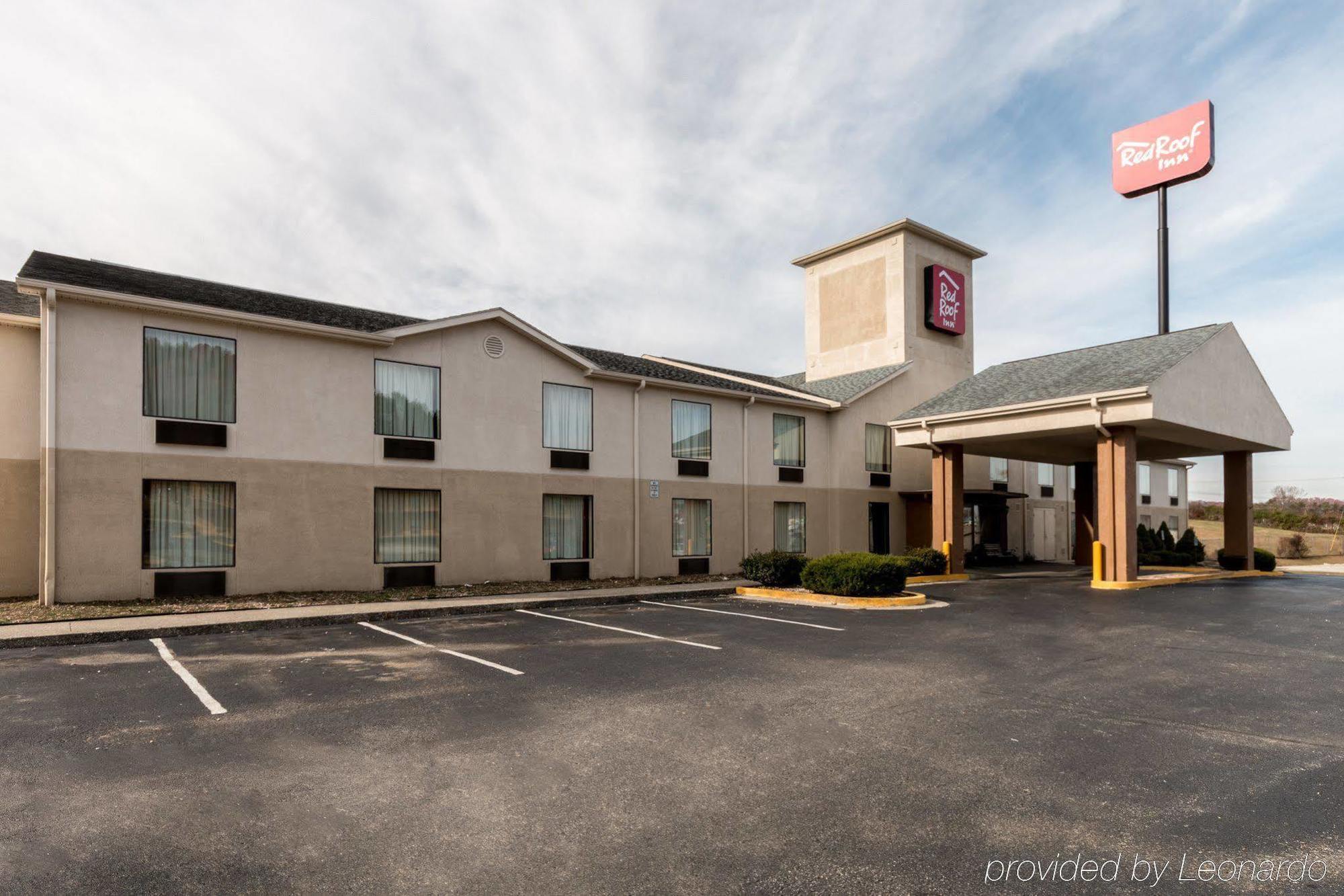 Red Roof Inn Моргед Екстер'єр фото